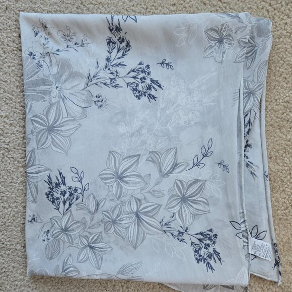 Cotton Silk Lightweight Floral Scarf Angled Ends Grey Blue Italy - Picture 10 of 10
